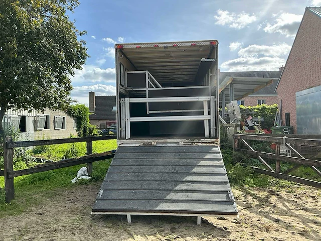 2014 renault 44aca3 paardenvrachtwagen - afbeelding 31 van  36