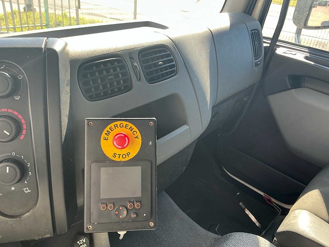 2014 renault d mda2c vrachtwagen - afbeelding 16 van  47