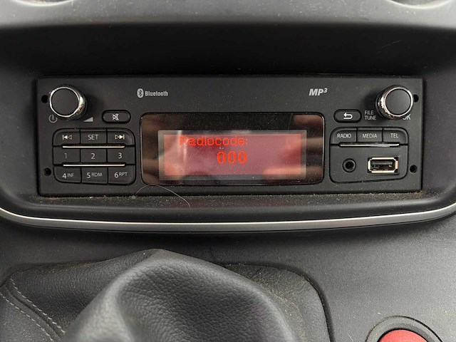 2014 renault kangoo lichte vrachtwagen - afbeelding 8 van  21