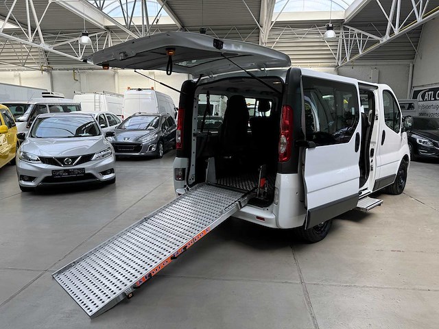 2014 renault trafic mindervalide veroer - afbeelding 12 van  29