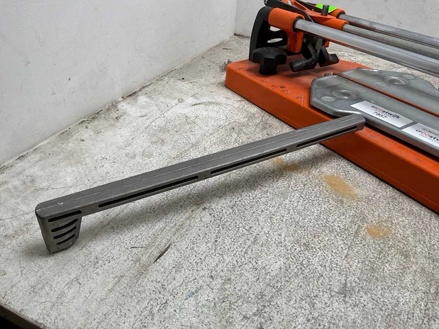 2014 rubi tr-600 tegel-plavuizensnijder 600mm - afbeelding 1 van  2