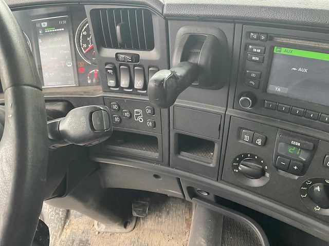 2014 scania n320 vrachtwagen - afbeelding 39 van  43