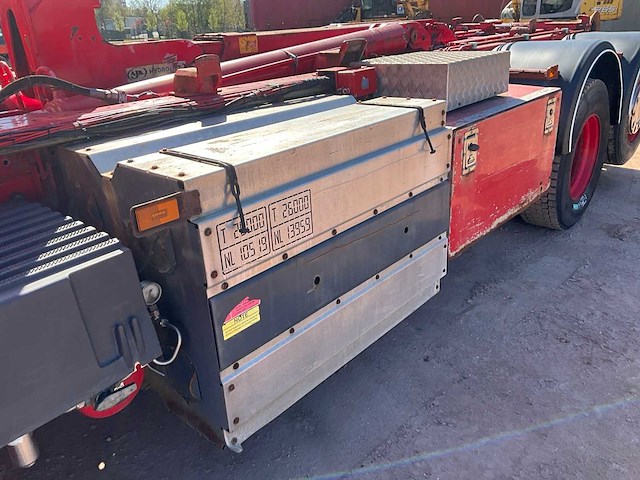 2014 scania p340 vrachtwagen met ajk containerhaaksysteem - afbeelding 2 van  24