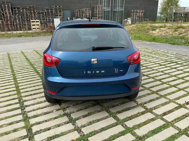 2014 seat ibiza hatchback personenauto - afbeelding 23 van  37