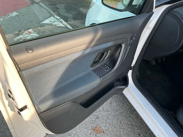 2014 skoda fabia break stationwagen personenauto - afbeelding 14 van  28