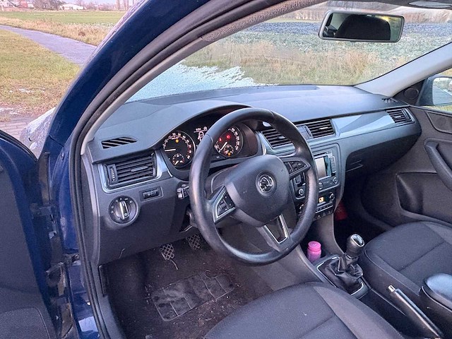 2014 skoda rapid personenauto - afbeelding 2 van  37