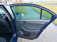 2014 skoda rapid personenauto - afbeelding 18 van  37