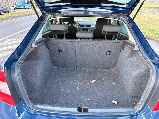 2014 skoda rapid personenauto - afbeelding 33 van  37
