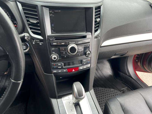2014 subaru legacy outback awd - afbeelding 4 van  10