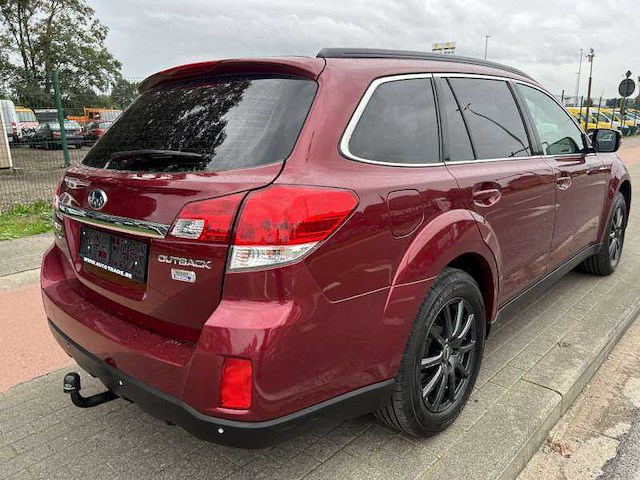 2014 subaru legacy outback awd - afbeelding 1 van  1