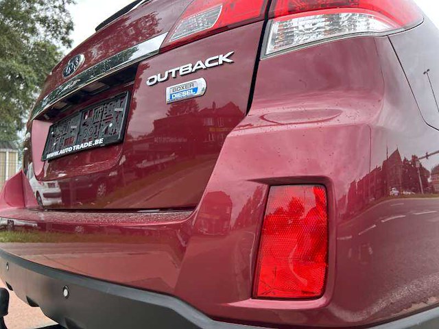2014 subaru legacy outback awd - afbeelding 29 van  30