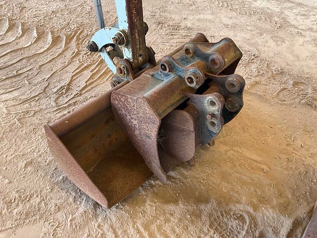 2014 takeuchi tb216 minigraafmachine - afbeelding 2 van  17