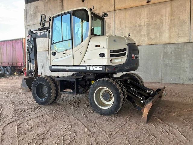 2014 terex tw85 banden graafmachine - afbeelding 7 van  21