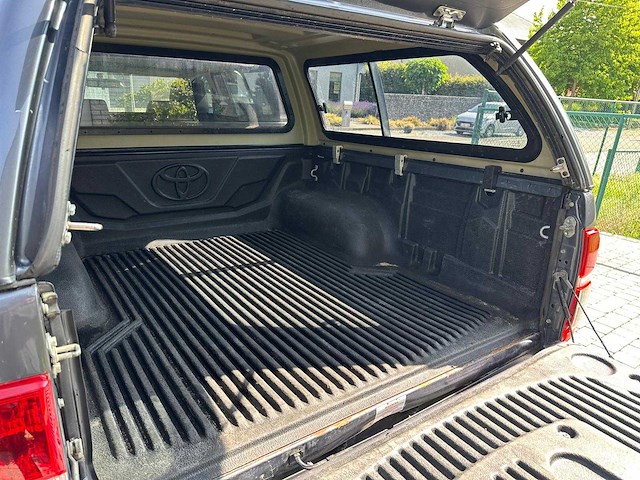 2014 toyota - hilux d4-d amazonia - afbeelding 18 van  19