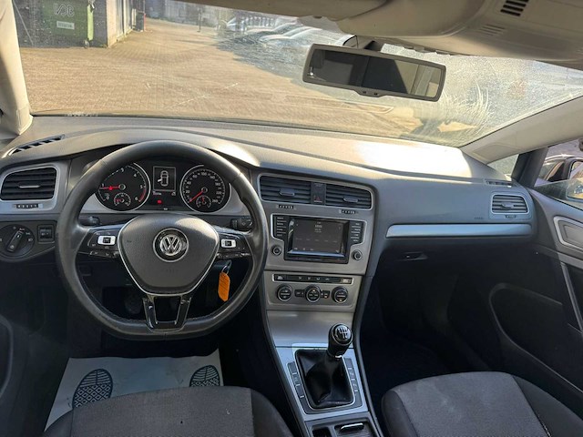 2014 volkswagen golf - 1.6tdi diesel - 5deurs - afbeelding 17 van  18