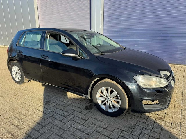 2014 volkswagen golf - 1.6tdi diesel - 5deurs - afbeelding 11 van  18