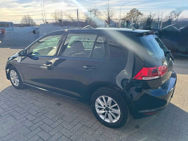 2014 volkswagen golf - 1.6tdi diesel - 5deurs - afbeelding 12 van  18