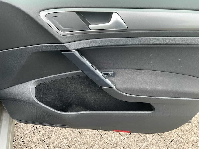 2014 volkswagen golf benzine - airco - afbeelding 40 van  61
