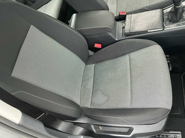 2014 volkswagen golf benzine - airco - afbeelding 42 van  61