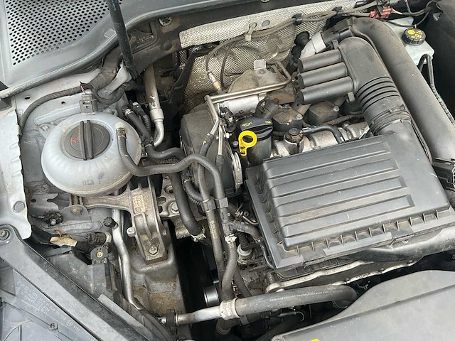 2014 volkswagen golf benzine - airco - afbeelding 46 van  61