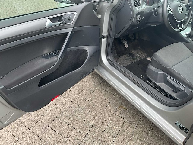 2014 volkswagen golf benzine - airco - afbeelding 15 van  62
