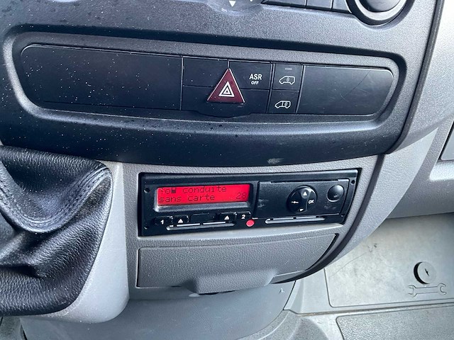 2014 volkswagen vw crafter 2.0 tdi 5t - dakrail - ingericht - euro 6 - afbeelding 31 van  45
