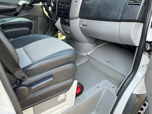2014 volkswagen vw crafter 2.0 tdi dakrail - ingericht - euro 6 5t - afbeelding 39 van  47