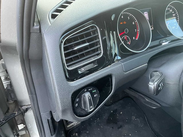 2014 volkswagen vw7 personenauto - afbeelding 10 van  28