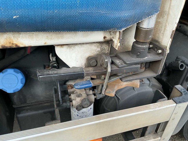 2014 volvo 240 fl vrachtwagen - afbeelding 6 van  36