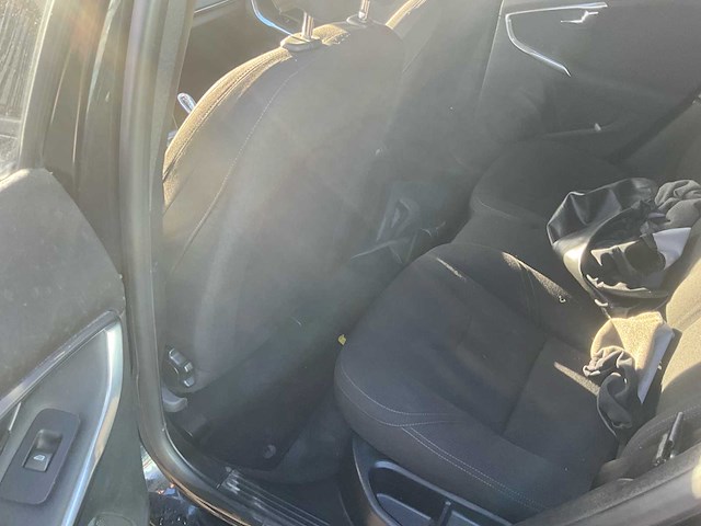 2014 volvo v40 personenauto - afbeelding 11 van  29