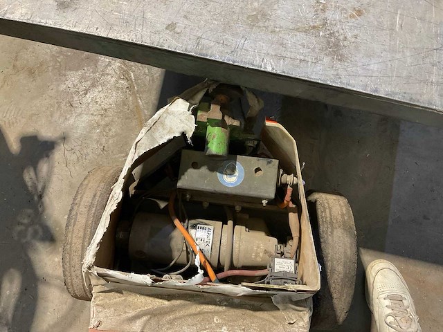 2014 wernsen twe 100 trekker - afbeelding 8 van  9