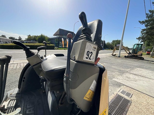2014 yanmar vio20 - rupsgraafmachine - afbeelding 13 van  21