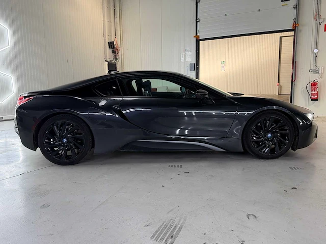 2015 - bmw - i8 - coupe - car - afbeelding 14 van  29
