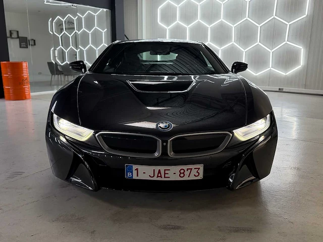 2015 - bmw - i8 - coupe - car - afbeelding 16 van  29