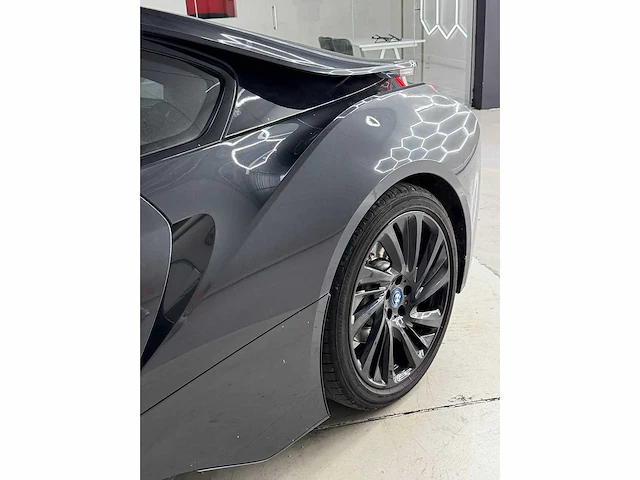 2015 - bmw - i8 - coupe - car - afbeelding 8 van  29