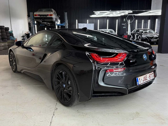 2015 - bmw - i8 - coupe - car - afbeelding 23 van  29