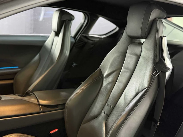 2015 - bmw - i8 - coupe - car - afbeelding 6 van  29