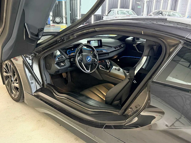 2015 - bmw - i8 - coupe - car - afbeelding 29 van  29