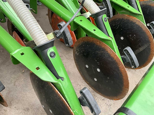 2015 amazone ad-p 3000 special zaaibedcombinatie - afbeelding 39 van  52