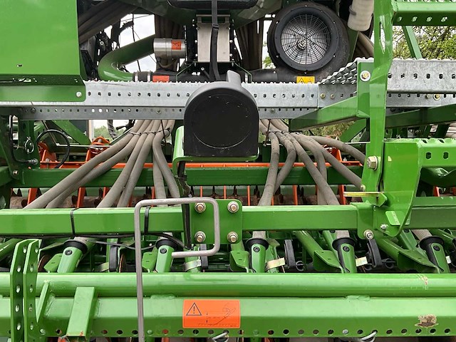 2015 amazone ad-p 3000 special zaaibedcombinatie - afbeelding 11 van  24