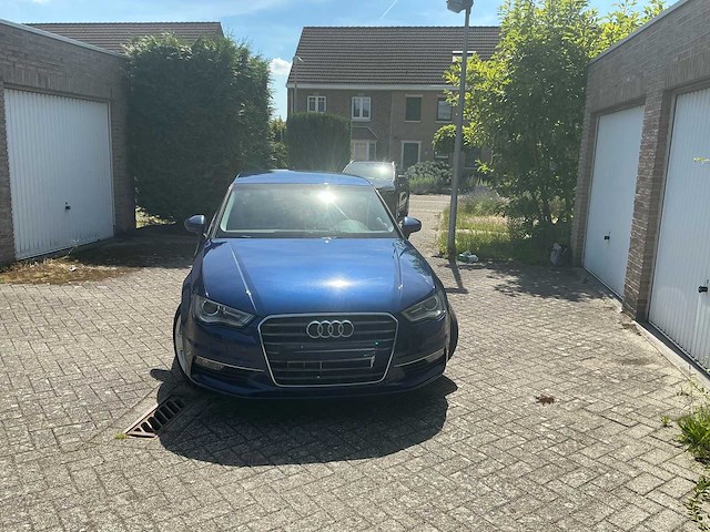 2015 audi a3 limousine personenauto - afbeelding 11 van  12