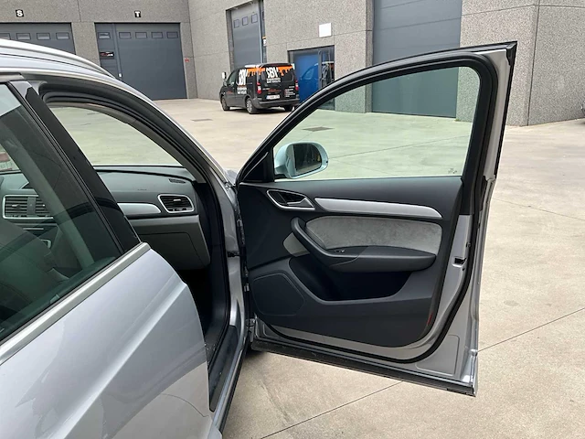 2015 audi q3 - afbeelding 32 van  44