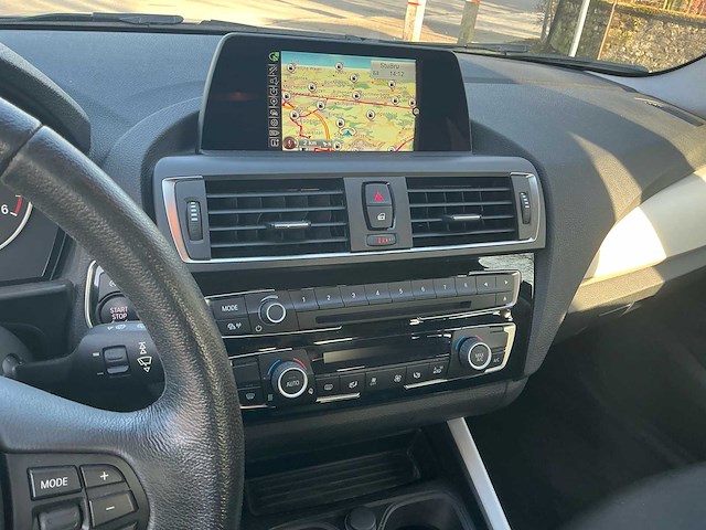 2015 bmw 1 hatcback personenauto - afbeelding 3 van  24