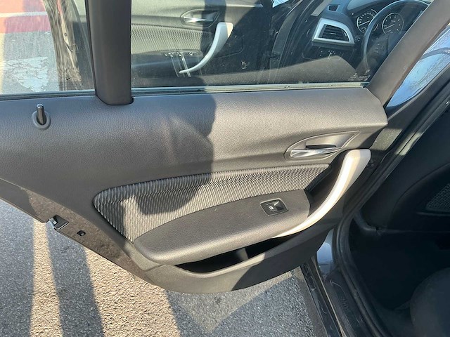 2015 bmw 1 hatcback personenauto - afbeelding 6 van  24