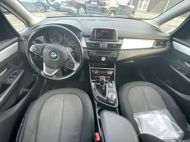 2015 bmw 216d active tourer personenauto - afbeelding 8 van  19