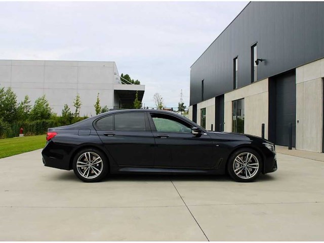 2015 bmw 730d - afbeelding 18 van  24