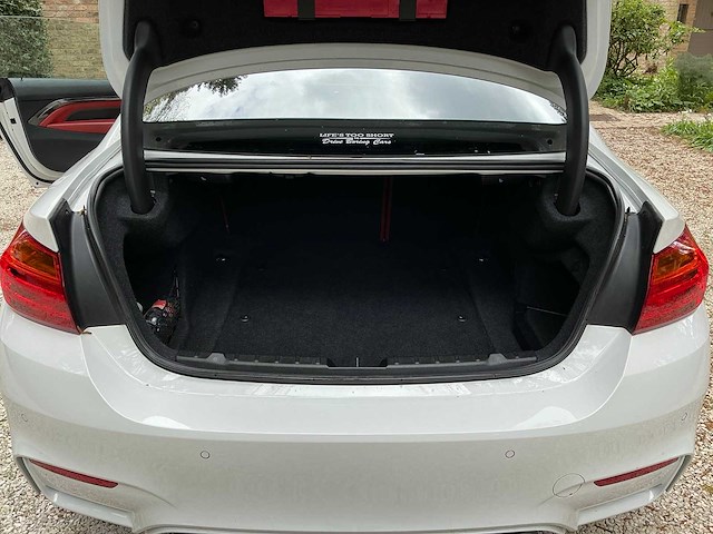 2015 bmw m4 personenauto - afbeelding 13 van  26