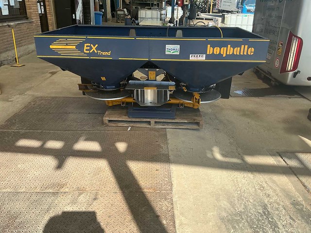 2015 boqballe ex t zelfrijdende mestverspreider - afbeelding 1 van  22