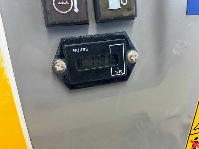 2015 cat 300.9d minigraafmachine - afbeelding 7 van  16