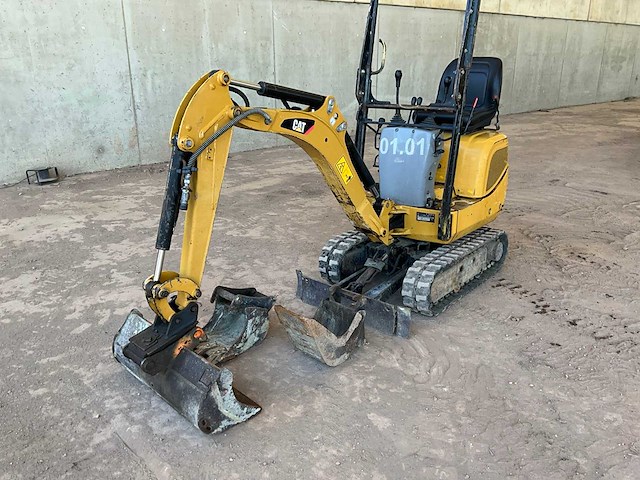 2015 cat 300.9d minigraafmachine - afbeelding 9 van  16